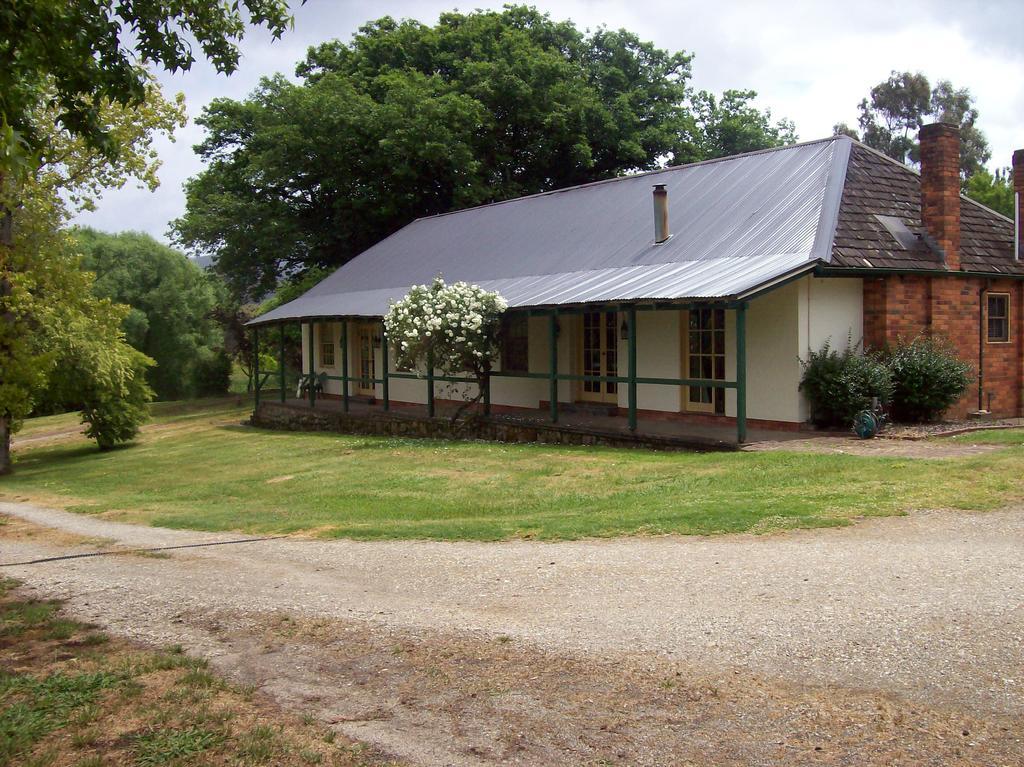 Colonial Inn Guest Rooms Yackandandah エクステリア 写真